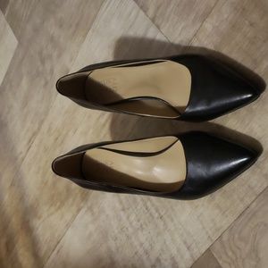 Naturalizer Size 10W black